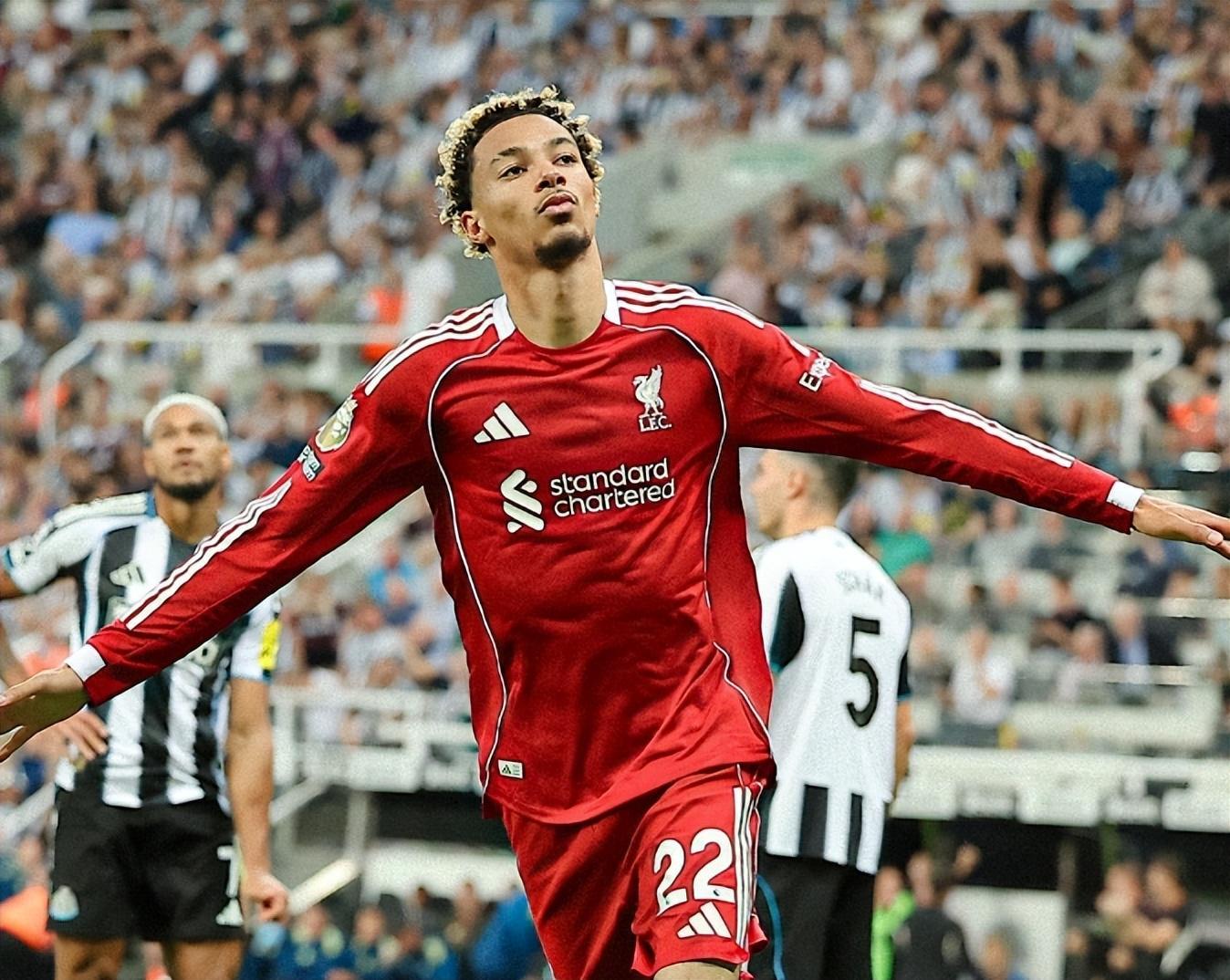 埃基蒂克2场造3球，纽卡斯尔坚持要价1.5亿镑，伊萨克还值得买吗